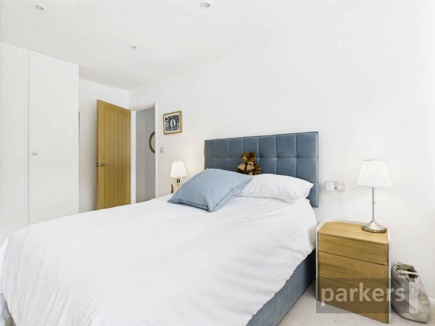 North Leigh, Witney, Oxfordshire
