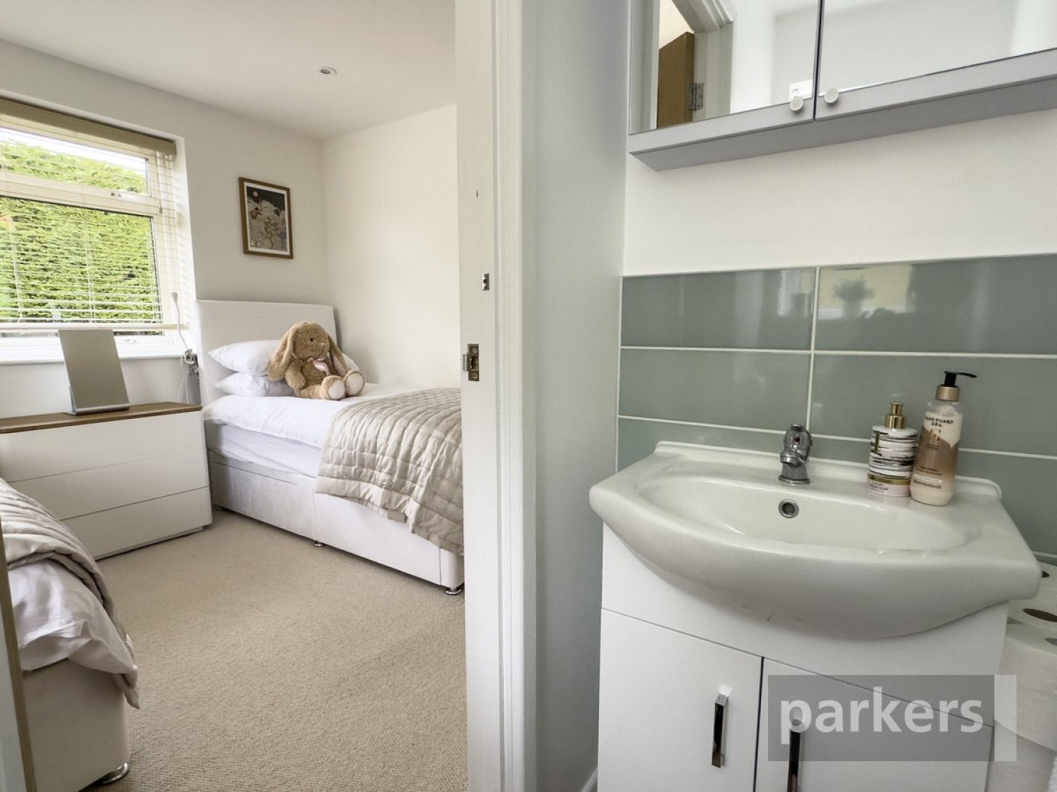 North Leigh, Witney, Oxfordshire