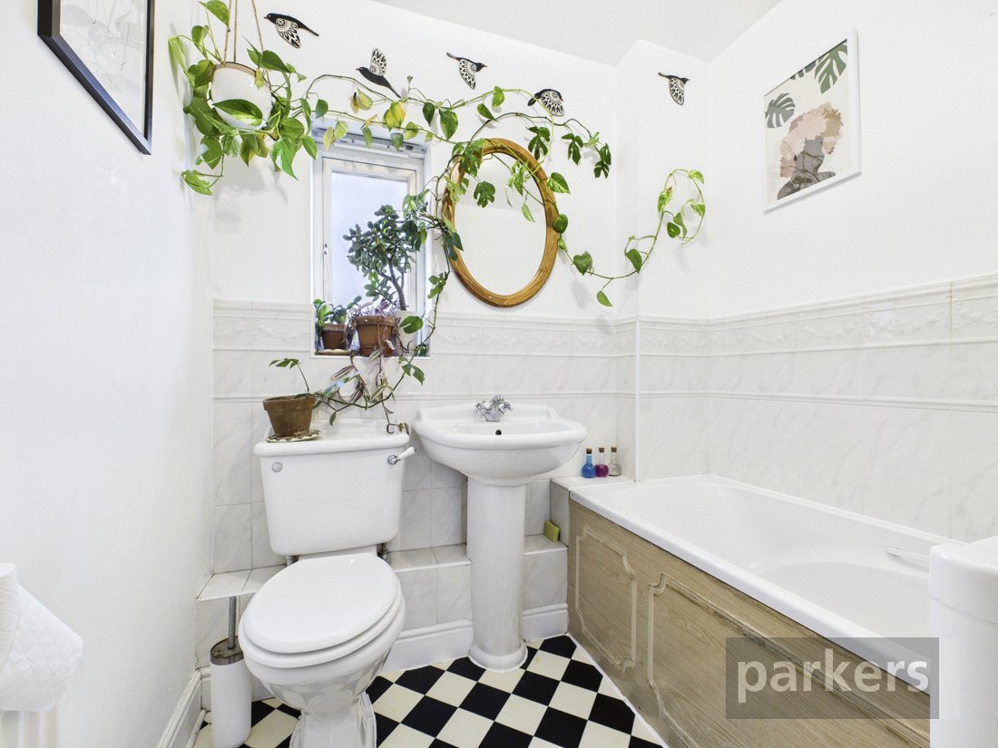 3 bedroom House for sale in Witney, Oxfordshire