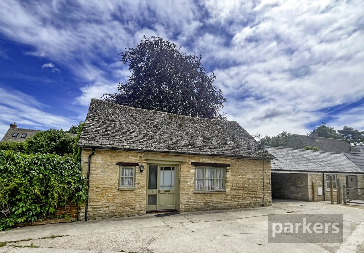 Cheyne Lane, Bampton, Oxfordshire