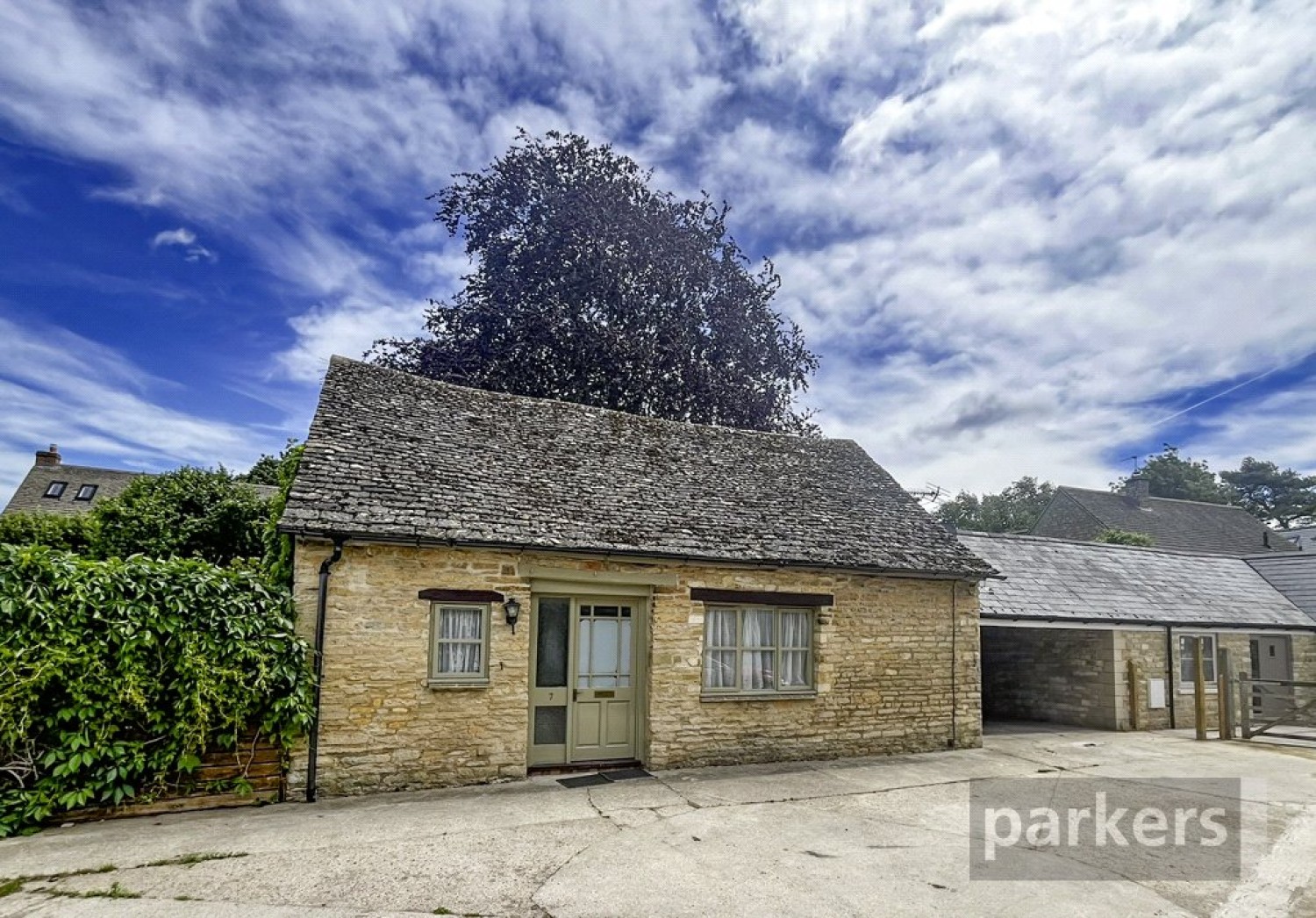 Cheyne Lane, Bampton, Oxfordshire