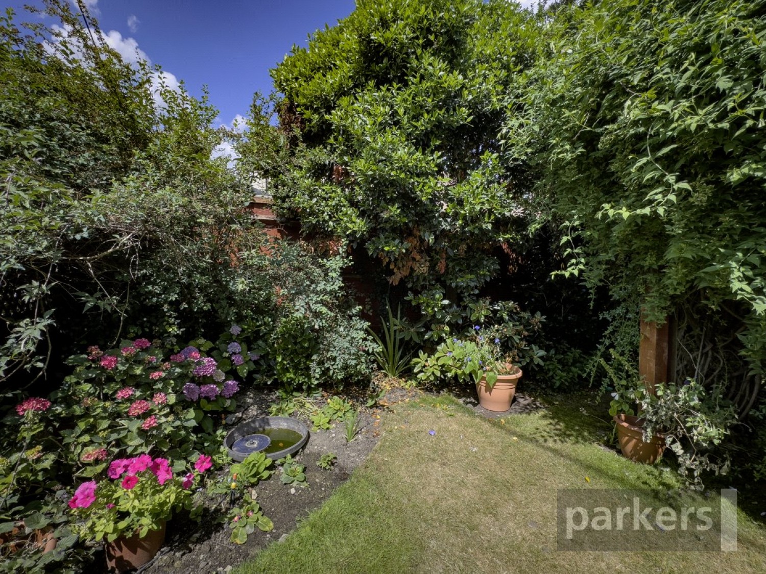 *Starting Bids £320,000*, Wheatley, Oxford, Oxfordshire