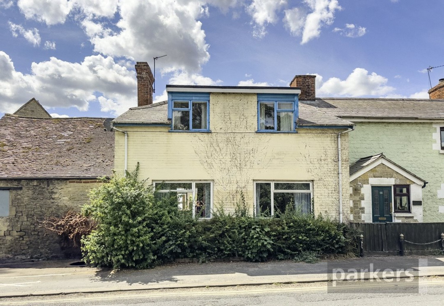*Starting Bids £320,000*, Wheatley, Oxford, Oxfordshire
