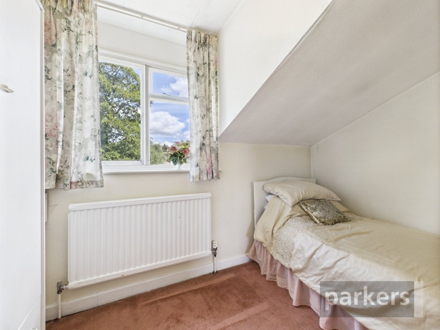 *Starting Bids £320,000*, Wheatley, Oxford, Oxfordshire