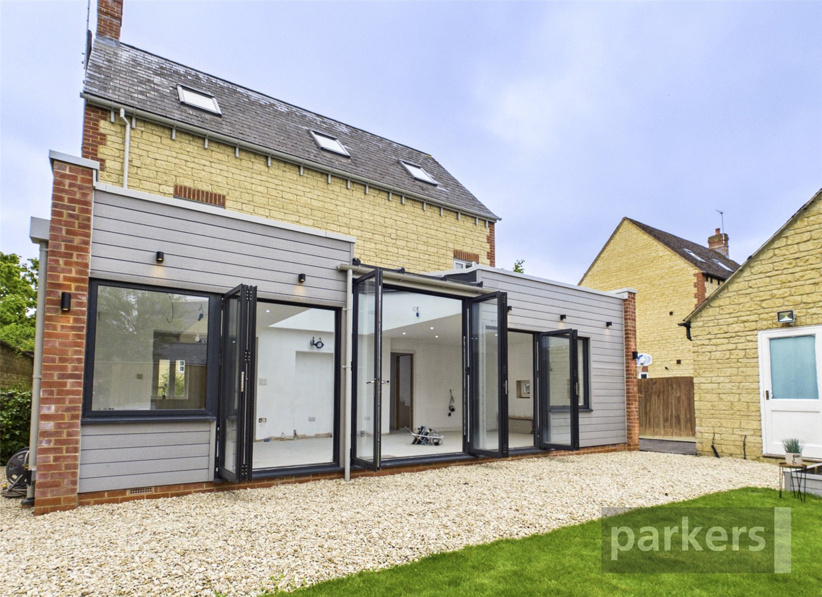 4 bedroom House for sale in Witney, Oxfordshire