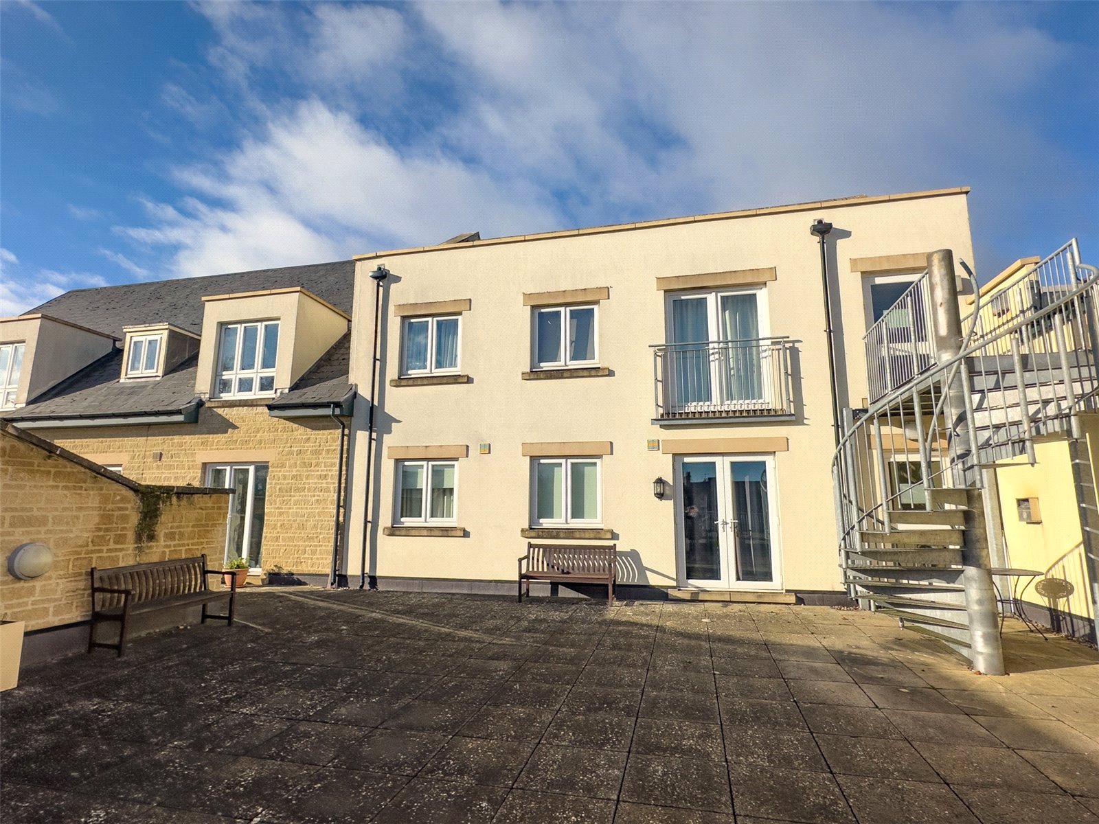1 bedroom Flat for sale in Witney, Oxfordshire