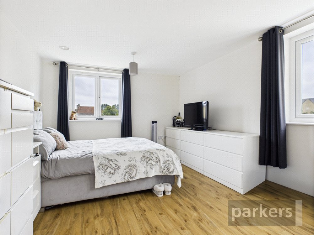1 bedroom Flat for sale in Witney, Oxfordshire