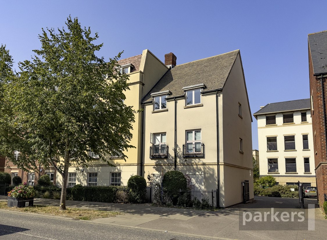 2 bedroom Flat for sale in Witney, Oxfordshire