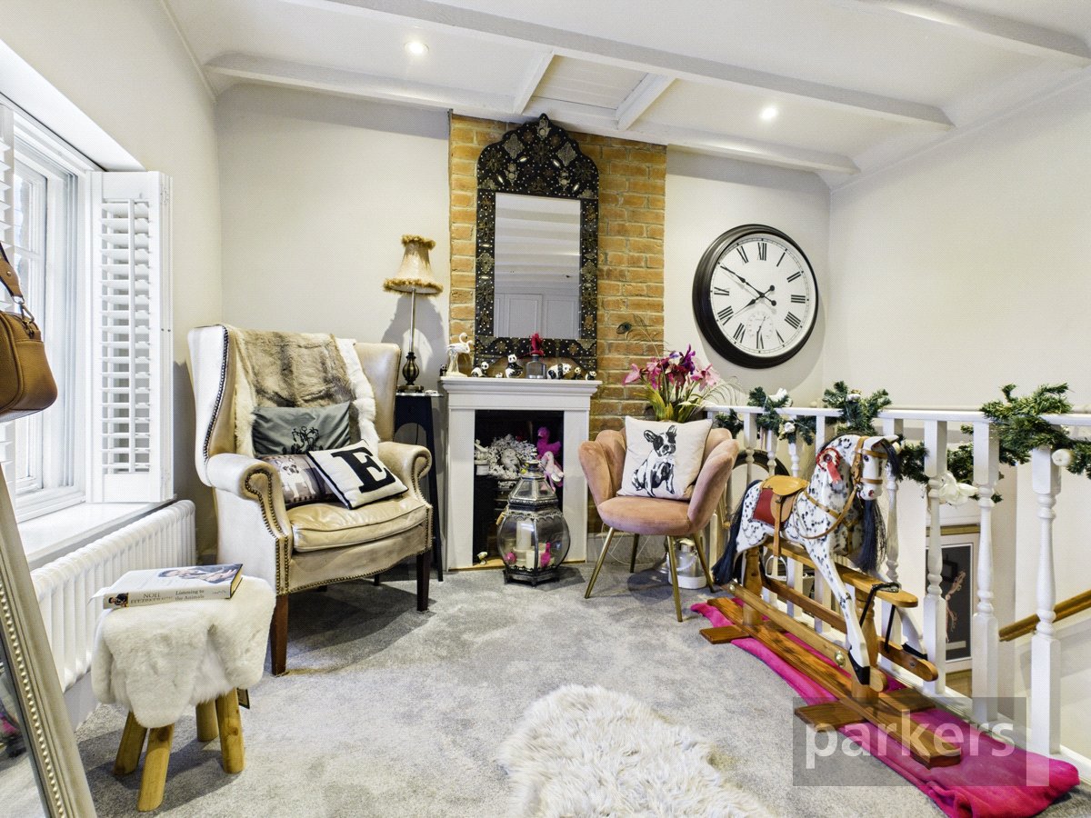 4 bedroom House for sale in North Leigh, Witney, Oxfordshire