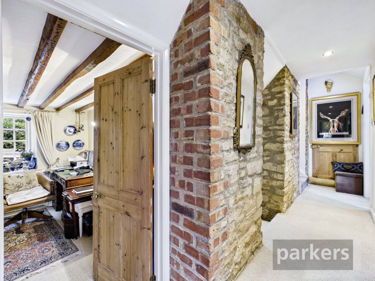 North Leigh, Witney, Oxfordshire