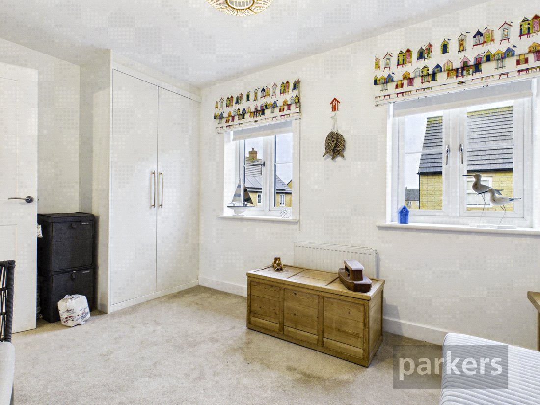 4 bedroom House for sale in Carterton, Oxfordshire