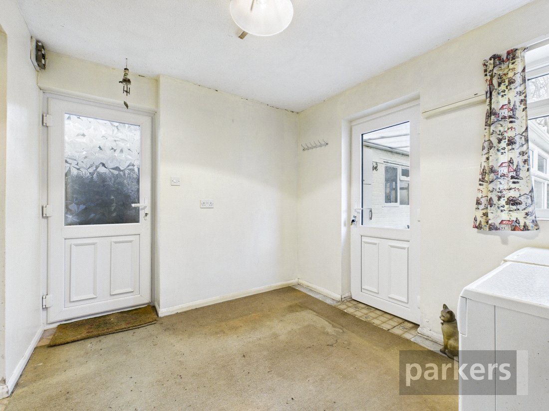 3 bedroom Bungalow for sale in Carterton, Oxfordshire