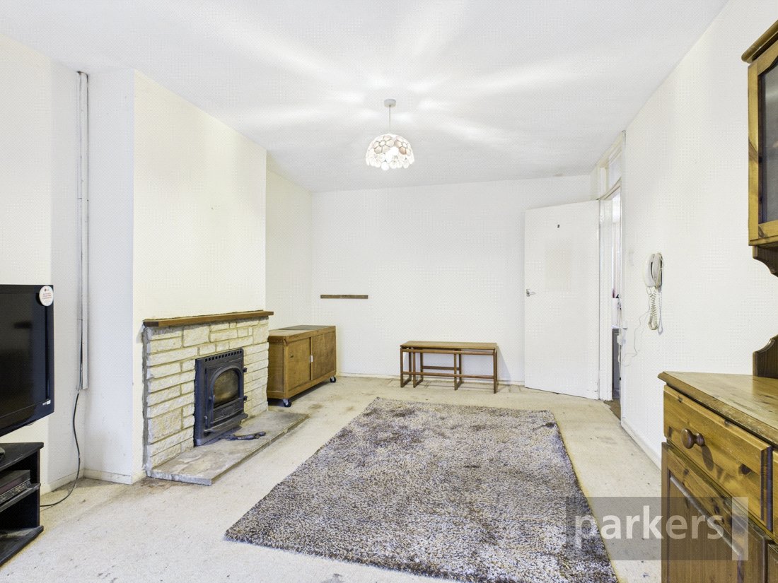 3 bedroom Bungalow for sale in Carterton, Oxfordshire