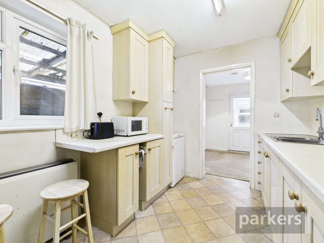 3 bedroom Bungalow for sale in Carterton, Oxfordshire