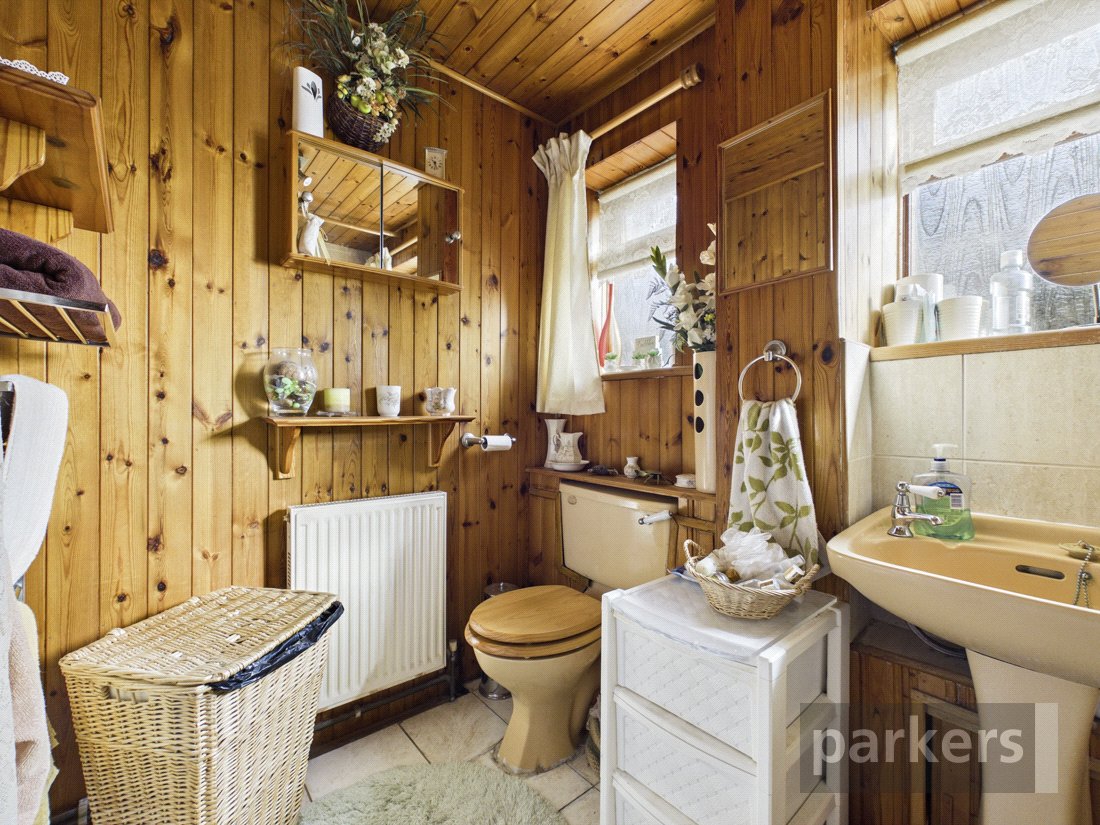 3 bedroom Bungalow for sale in Witney, Oxfordshire
