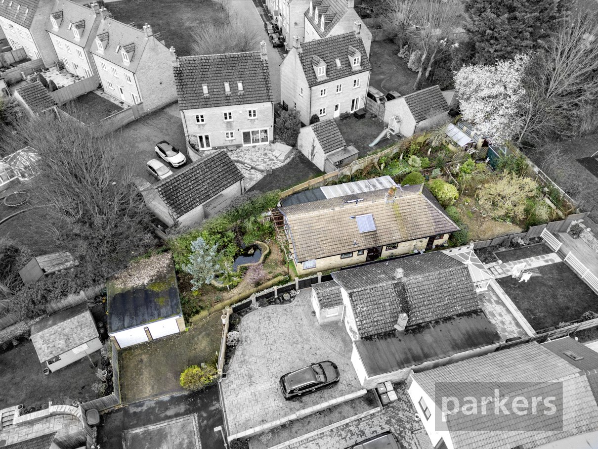3 bedroom Bungalow for sale in Witney, Oxfordshire