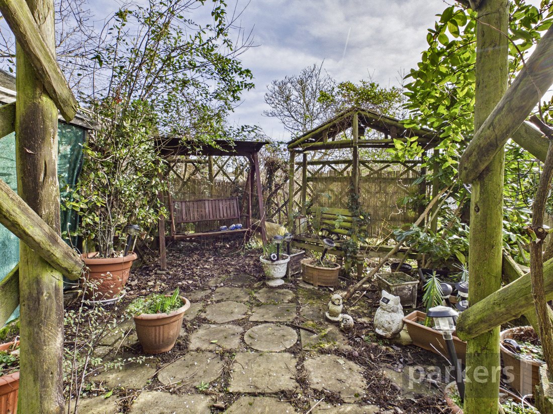 3 bedroom Bungalow for sale in Witney, Oxfordshire