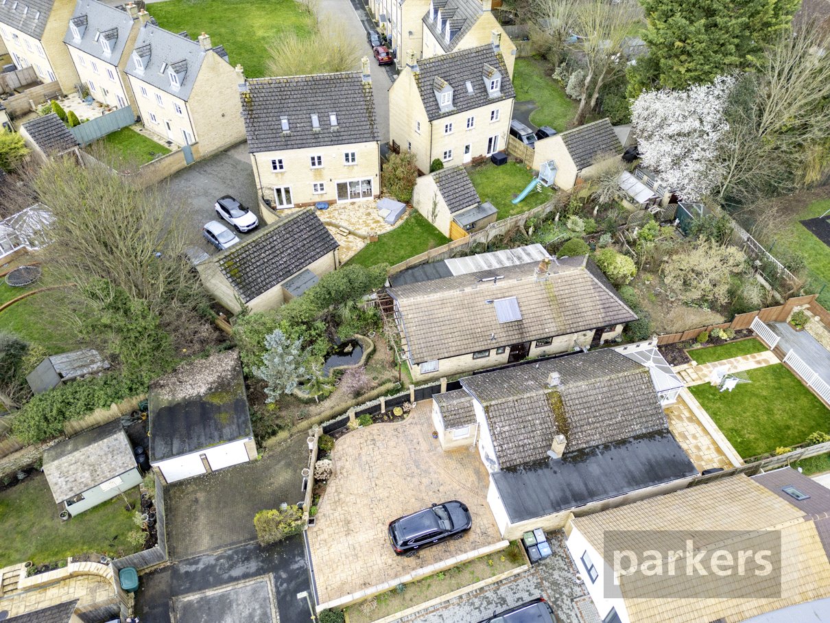 3 bedroom Bungalow for sale in Witney, Oxfordshire