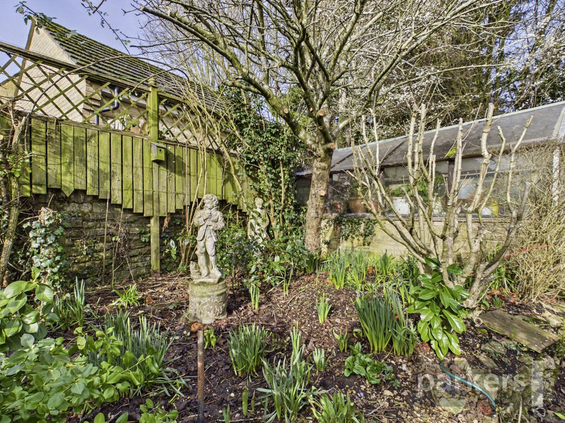 3 bedroom Bungalow for sale in Witney, Oxfordshire