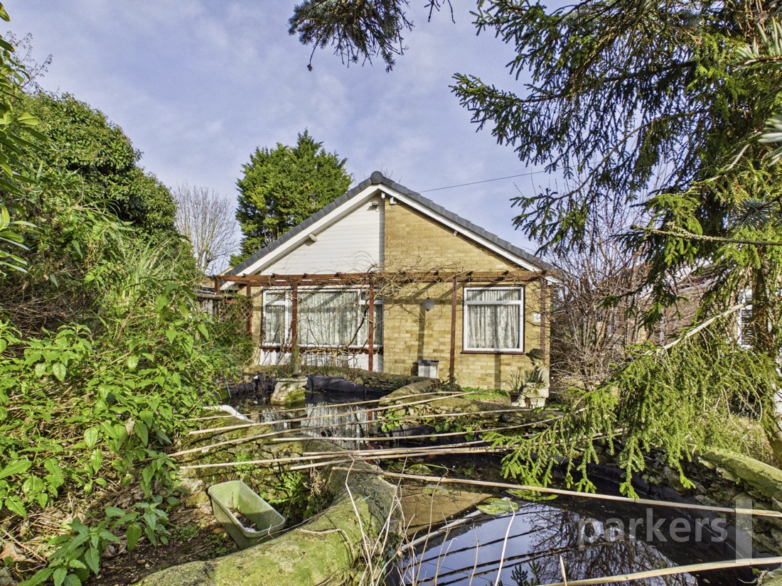 3 bedroom Bungalow for sale in Witney, Oxfordshire