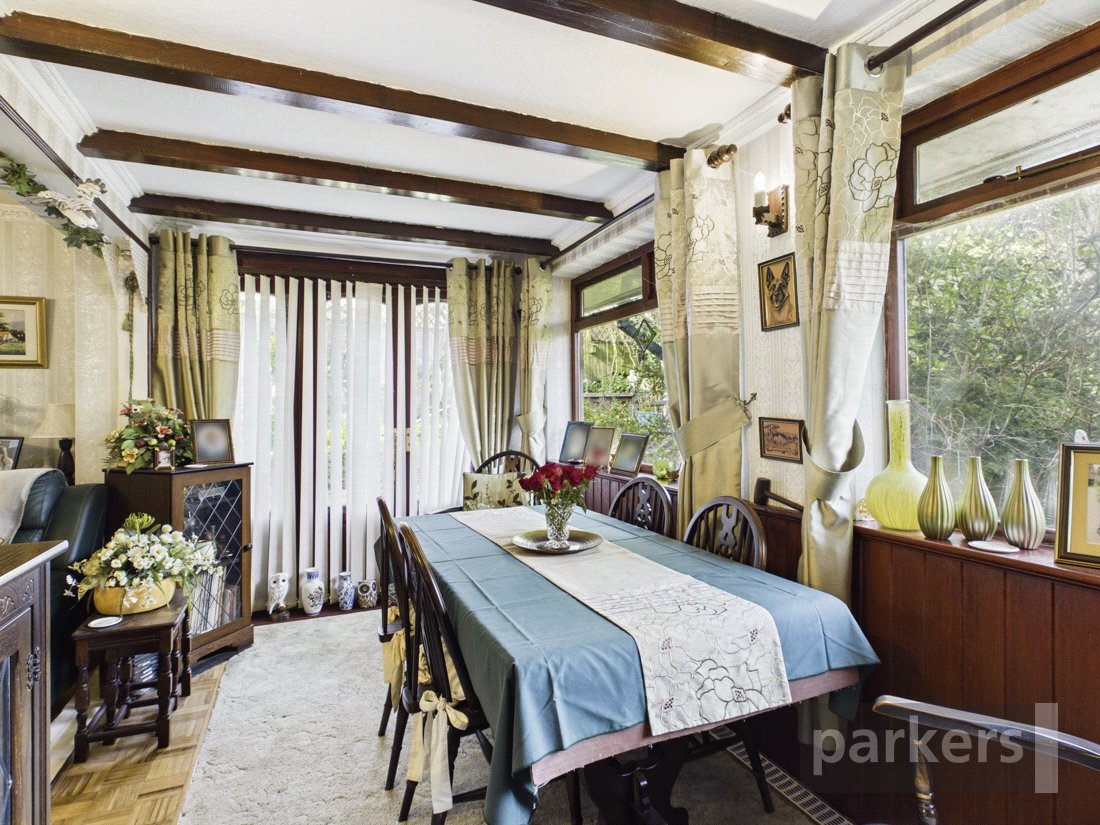 3 bedroom Bungalow for sale in Witney, Oxfordshire