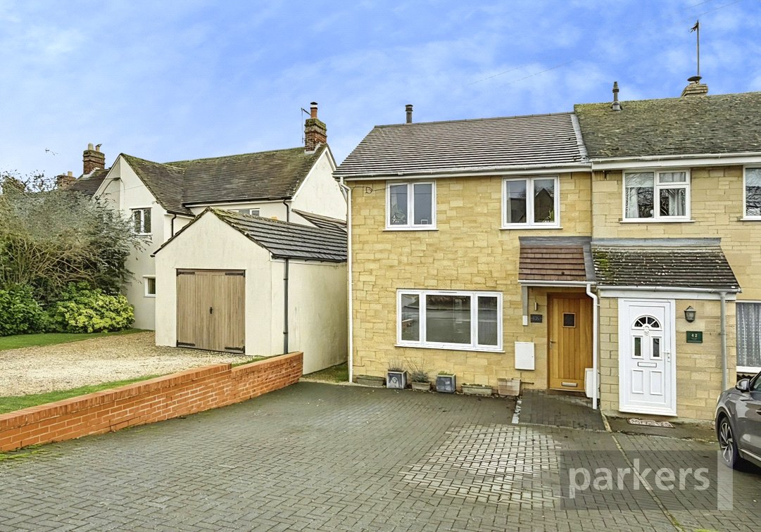 3 bedroom House for sale in Bampton, Oxfordshire
