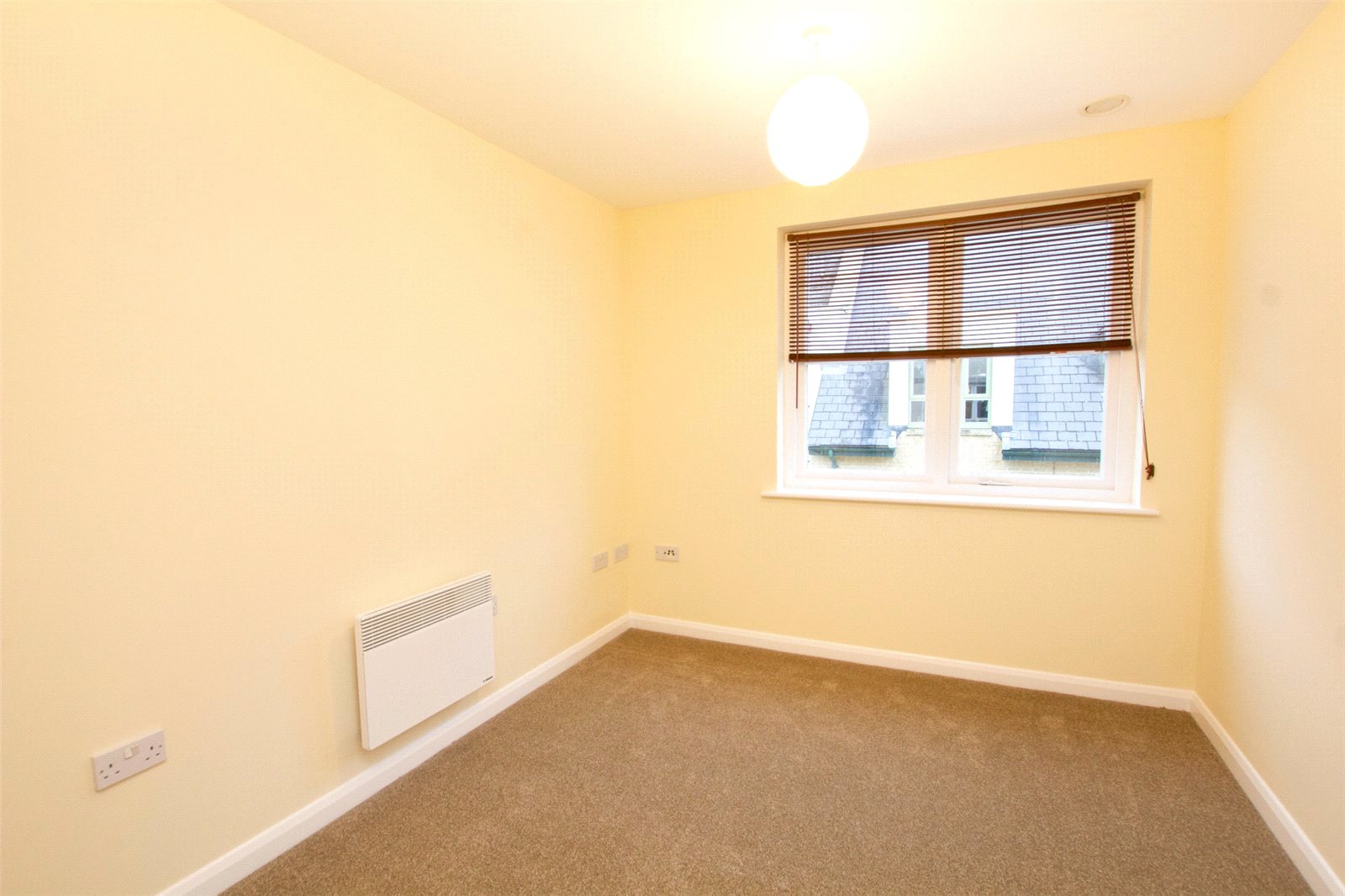 1 bedroom Flat for sale in Witney, Oxfordshire
