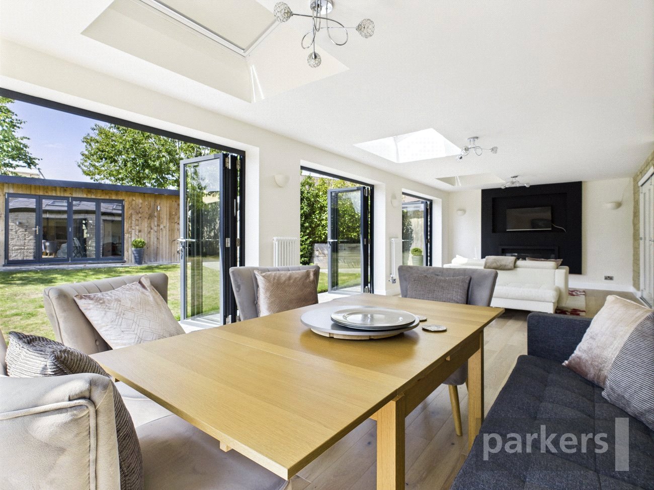 4 bedroom House for sale in Eynsham, Witney, Oxfordshire
