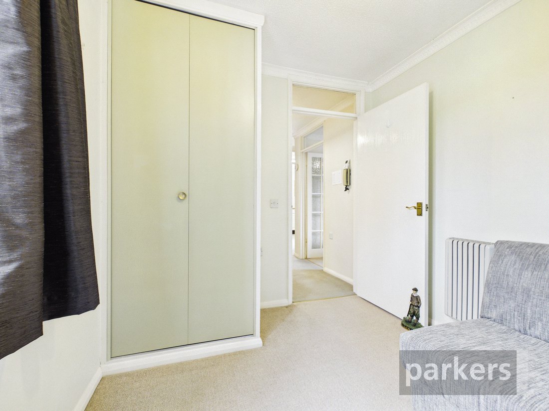 2 bedroom Flat for sale in Witney, Oxfordshire