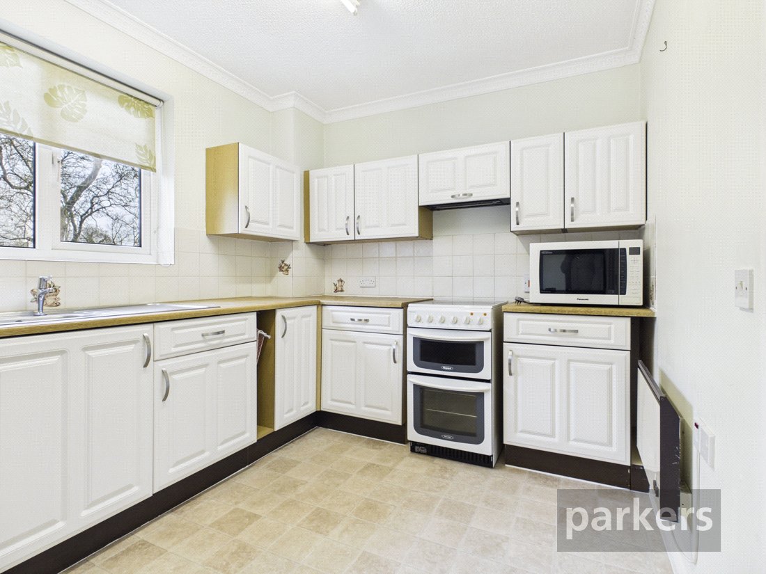 2 bedroom Flat for sale in Witney, Oxfordshire