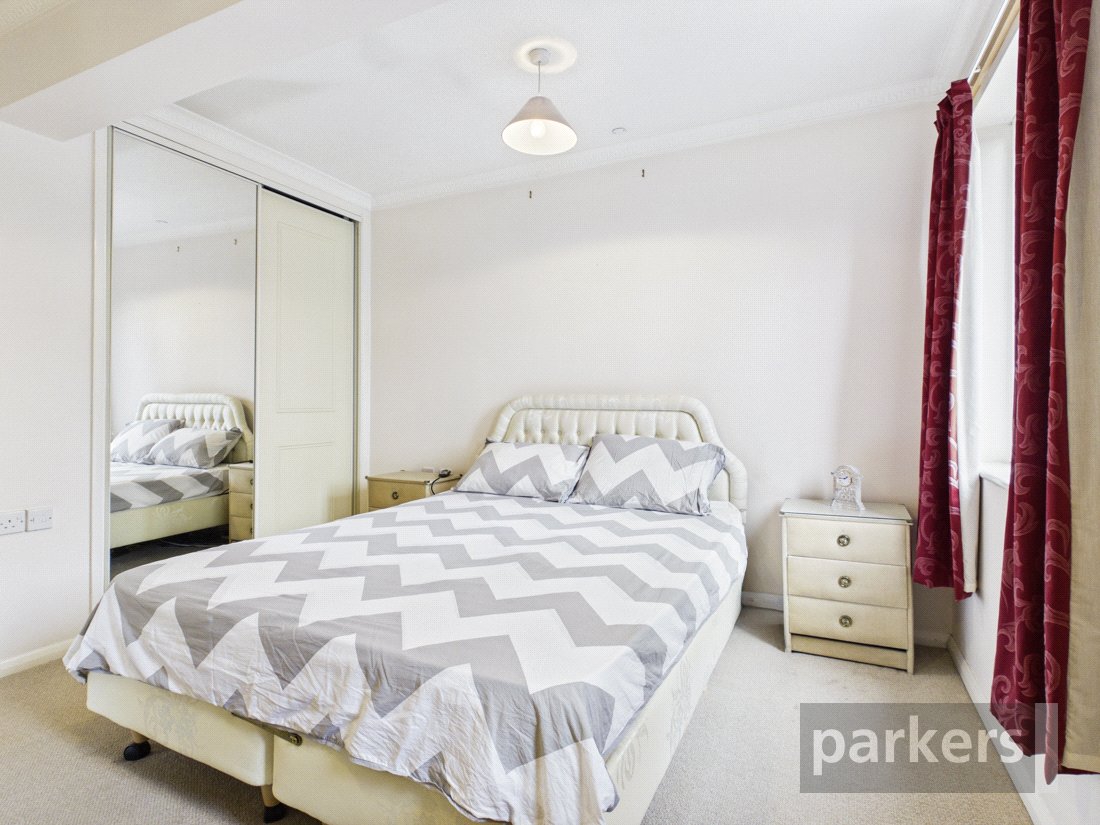 2 bedroom Flat for sale in Witney, Oxfordshire