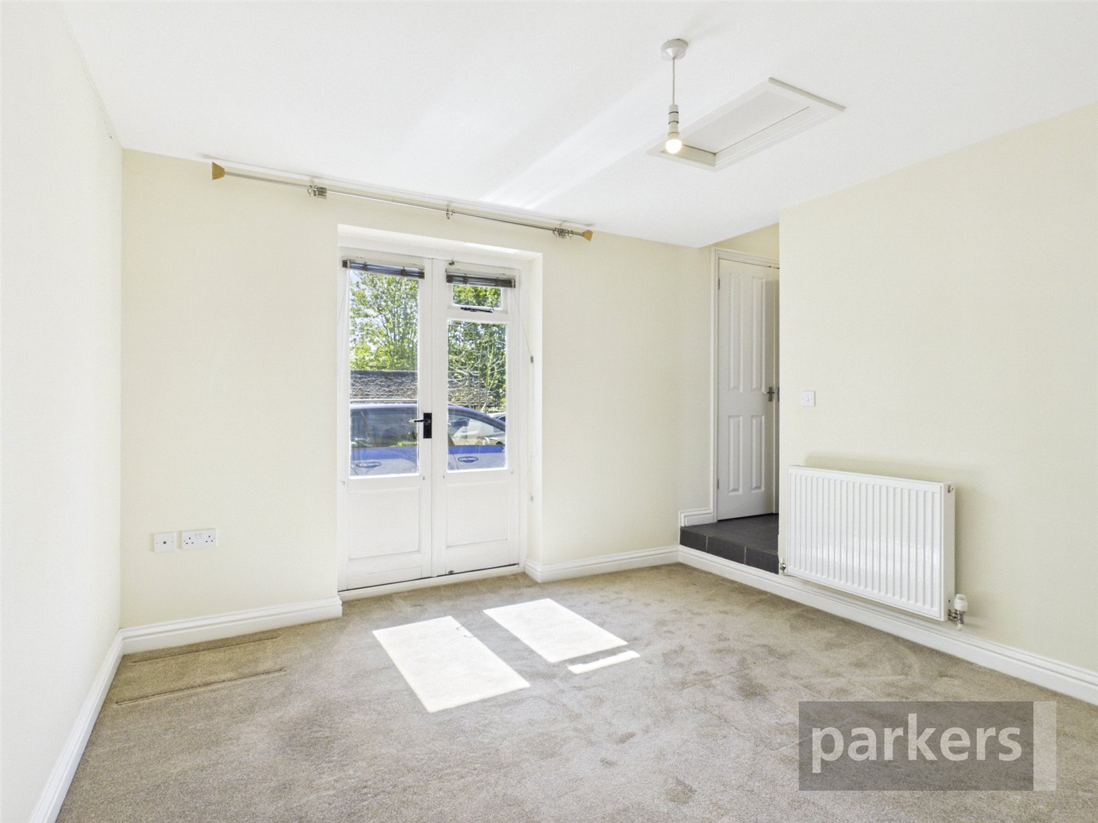 3 bedroom Bungalow for sale in Shipton-Under-Wychwood, Oxfordshire