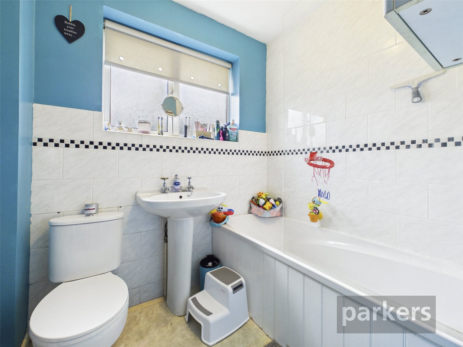 3 bedroom House for sale in Milton-under-Wychwood, Chipping Norton, Oxfordshire