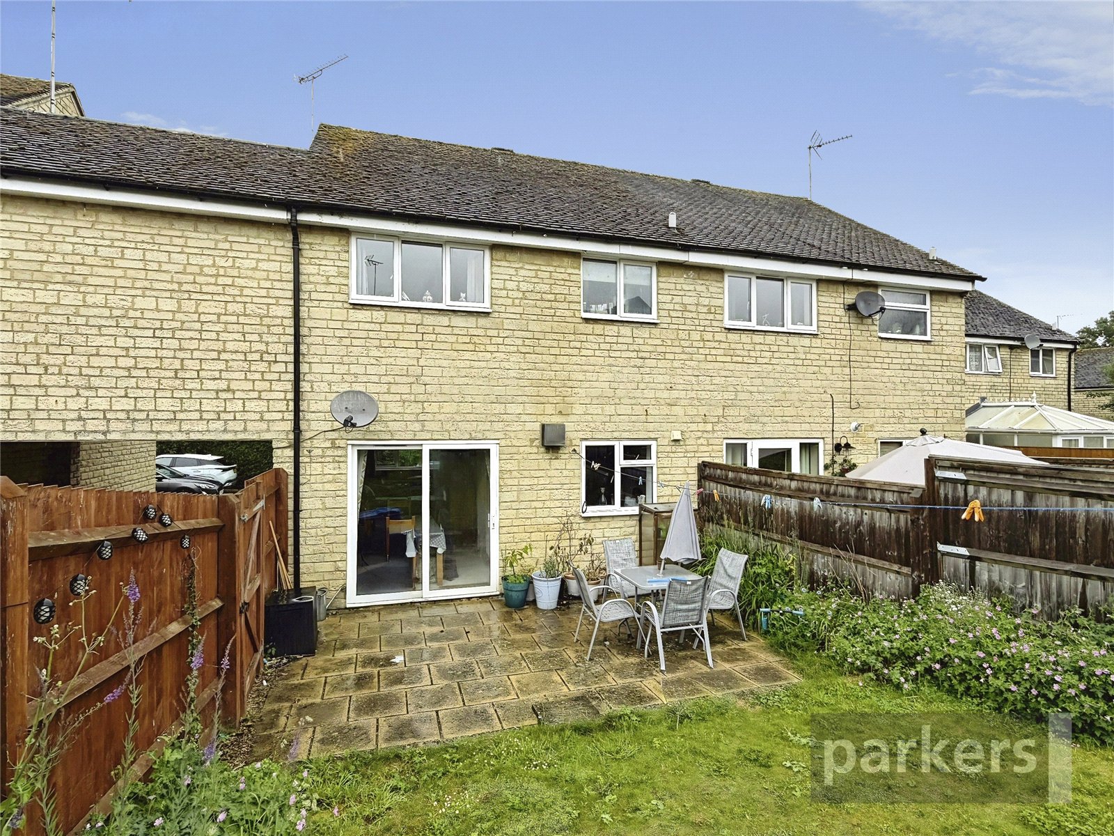 3 bedroom House for sale in Milton-under-Wychwood, Chipping Norton, Oxfordshire