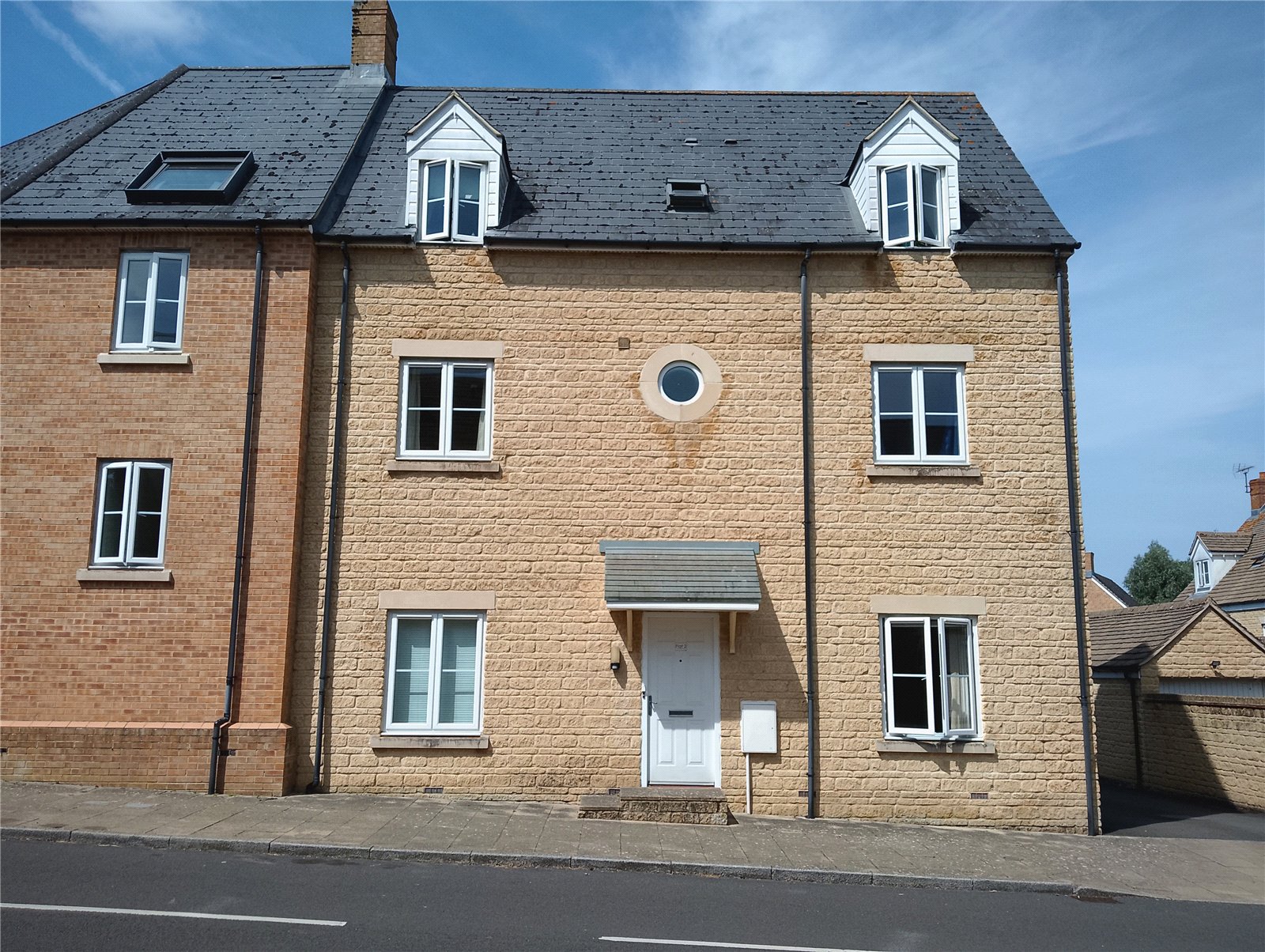 2 bedroom Flat for sale in Witney, Oxfordshire