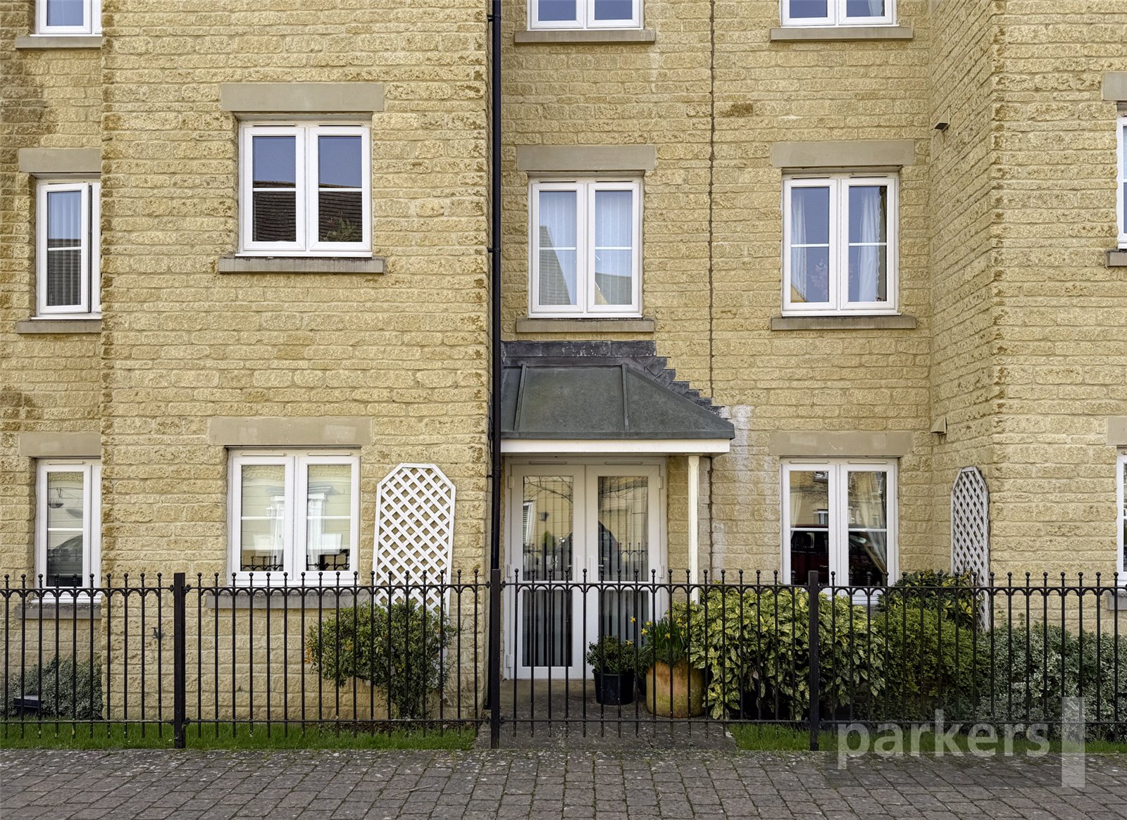 1 bedroom Flat for sale in Witney, Oxfordshire