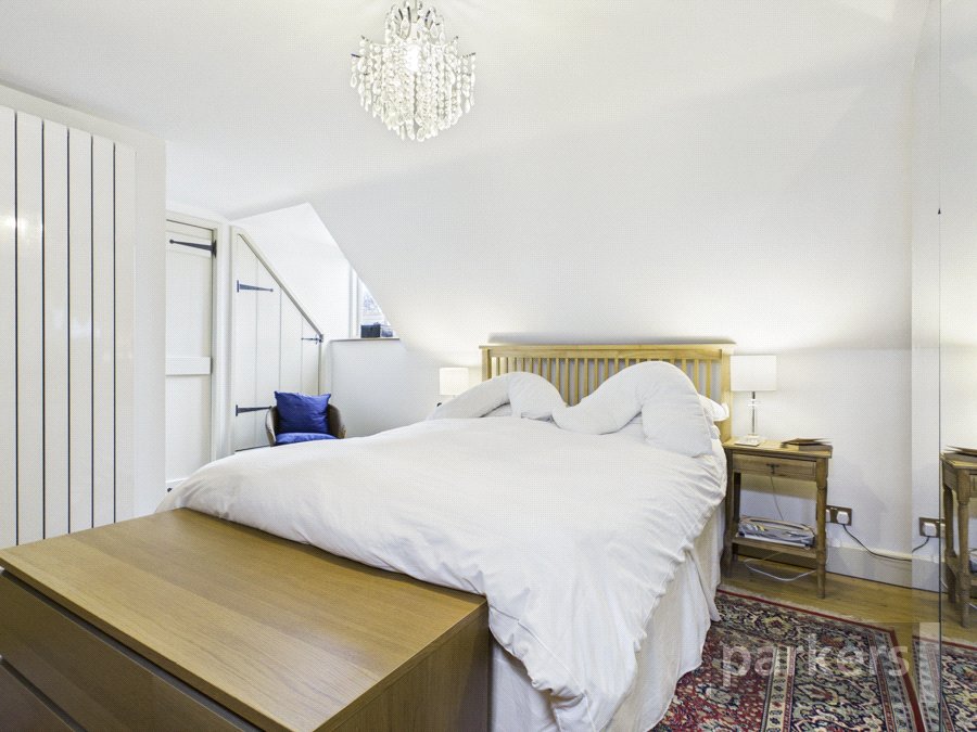 4 bedroom House for sale in Bampton, Oxfordshire