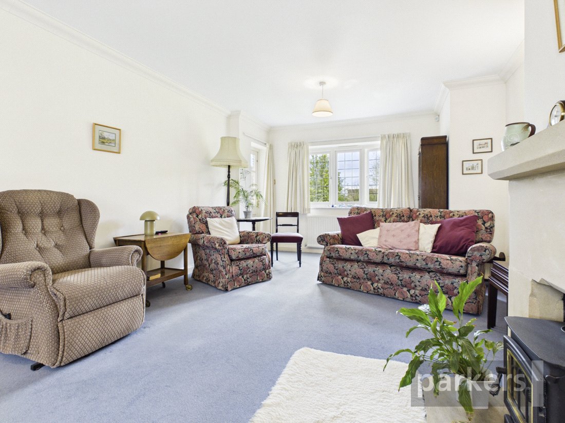 4 bedroom House for sale in North Leigh, Witney, Oxfordshire