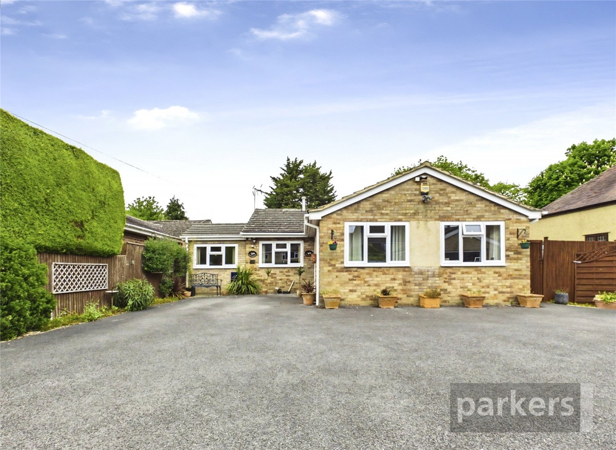 Standlake, Witney