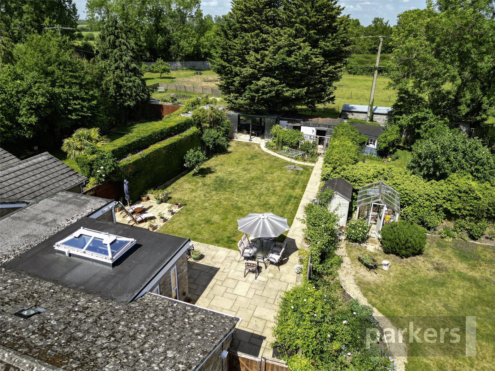 3 bedroom Bungalow for sale in Standlake, Witney