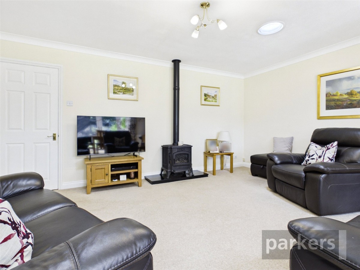 Standlake, Witney