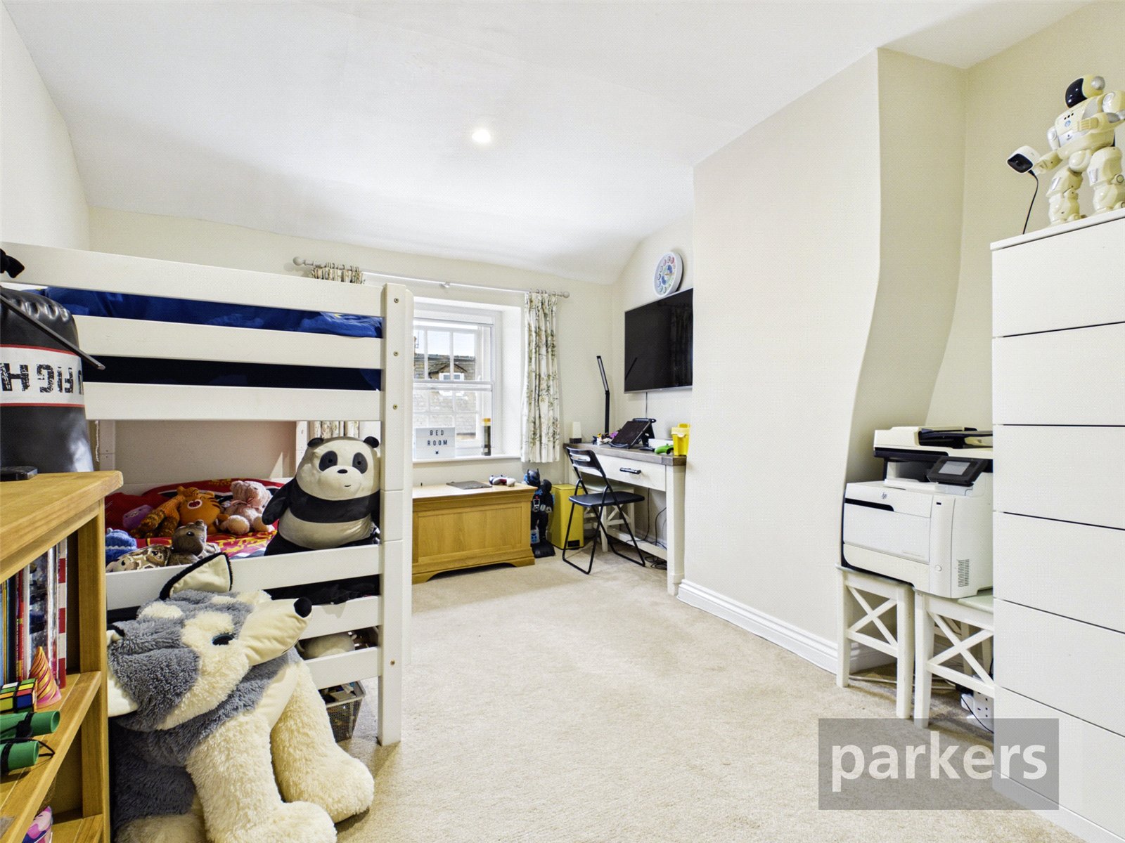 4 bedroom House for sale in Witney, Oxfordshire