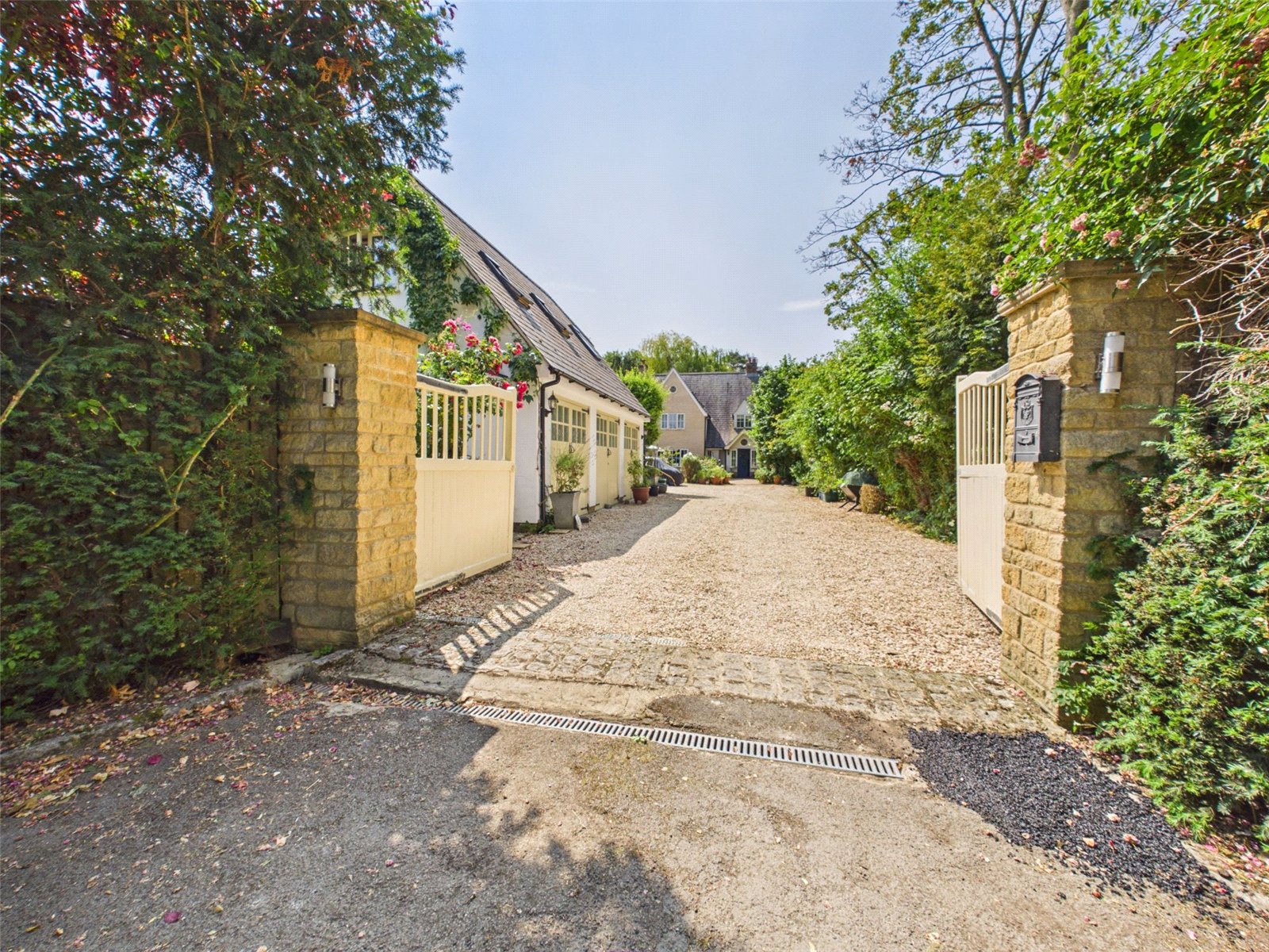 4 bedroom House for sale in Northmoor, Witney, Oxfordshire