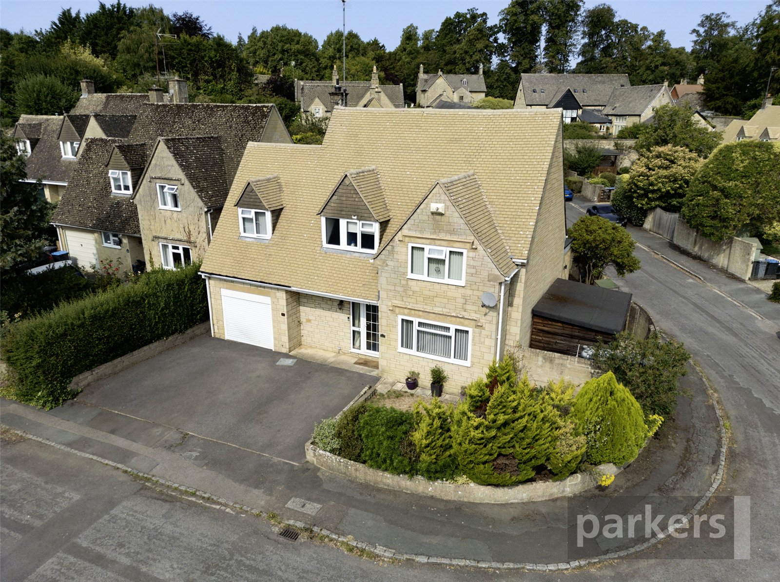 3 bedroom House for sale in Shipton Under Wychwood, Oxfordshire