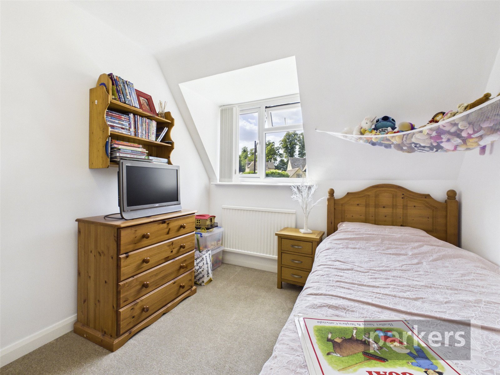 3 bedroom House for sale in Shipton Under Wychwood, Oxfordshire