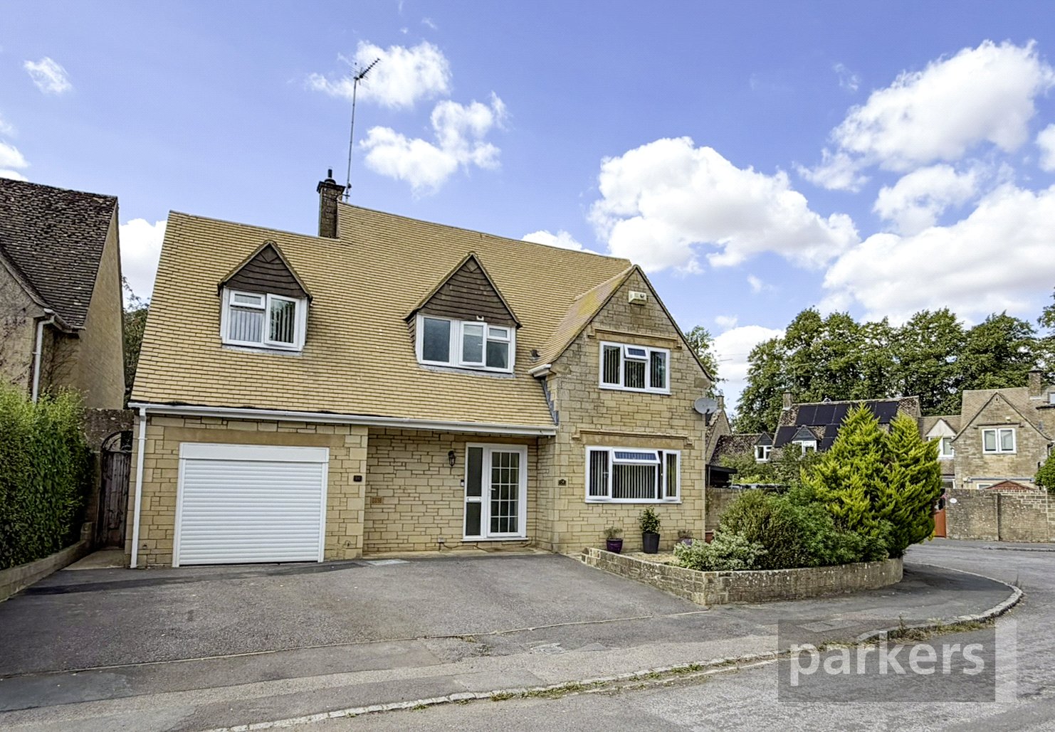 3 bedroom House for sale in Shipton Under Wychwood, Oxfordshire