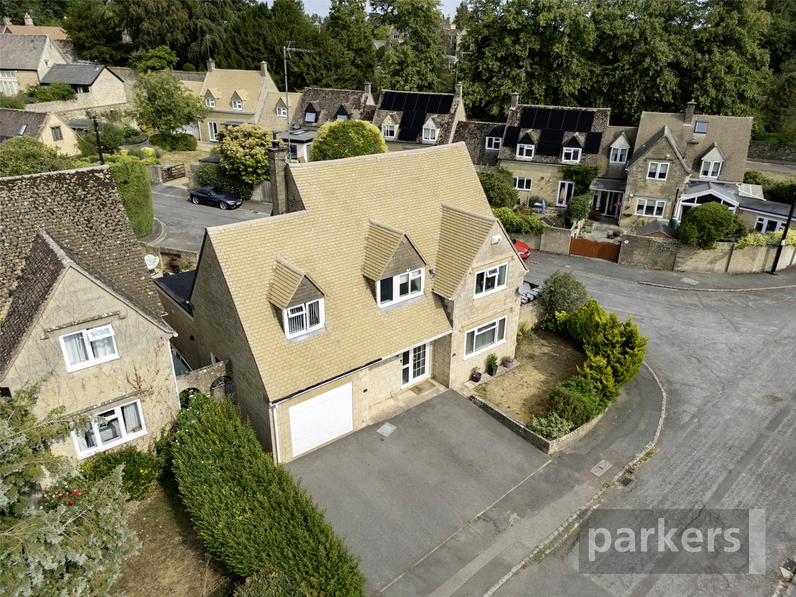 3 bedroom House for sale in Shipton Under Wychwood, Oxfordshire