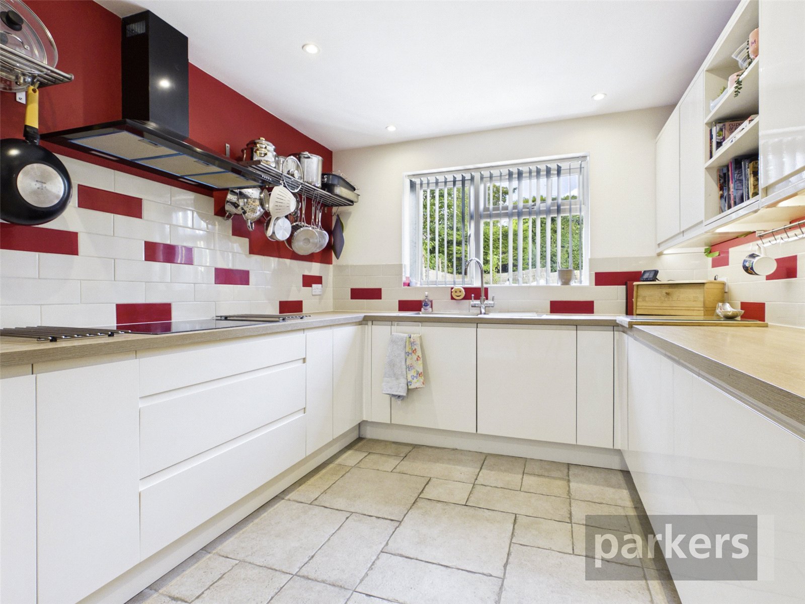 3 bedroom House for sale in Shipton Under Wychwood, Oxfordshire