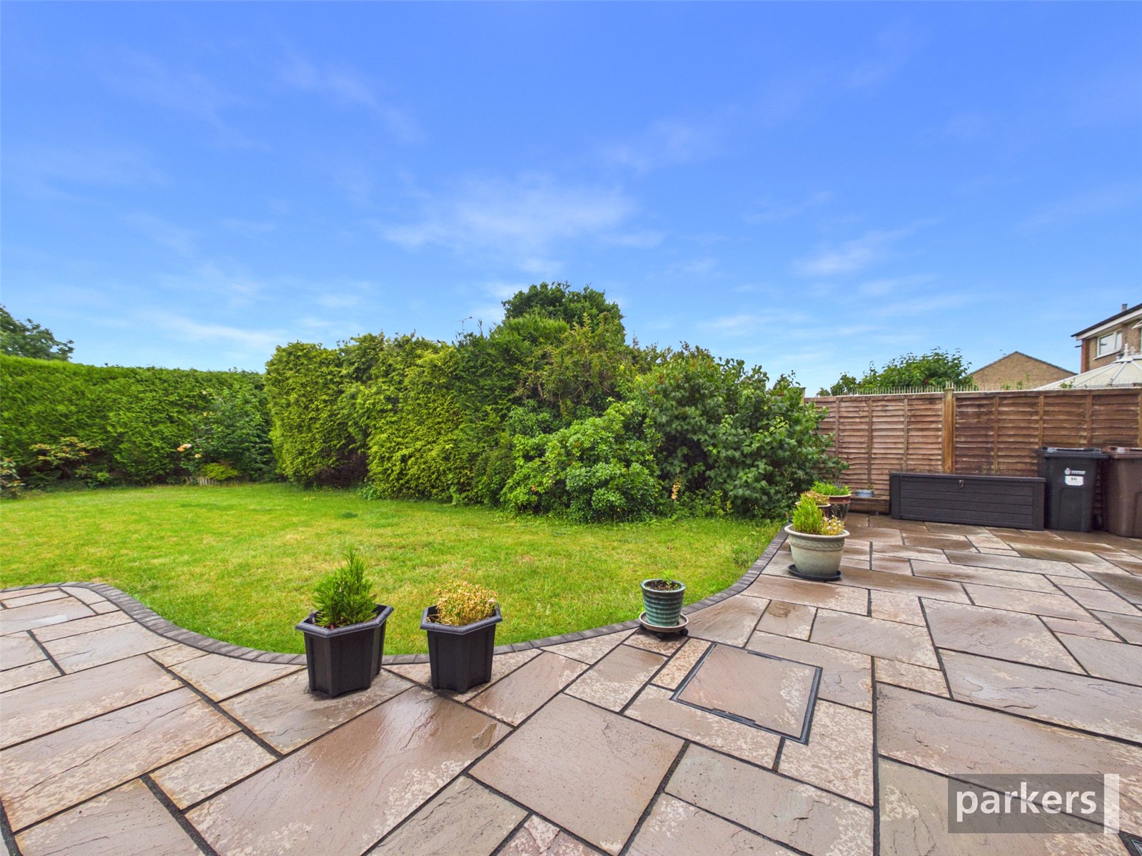 4 bedroom House for sale in Woodley, Reading, Berkshire