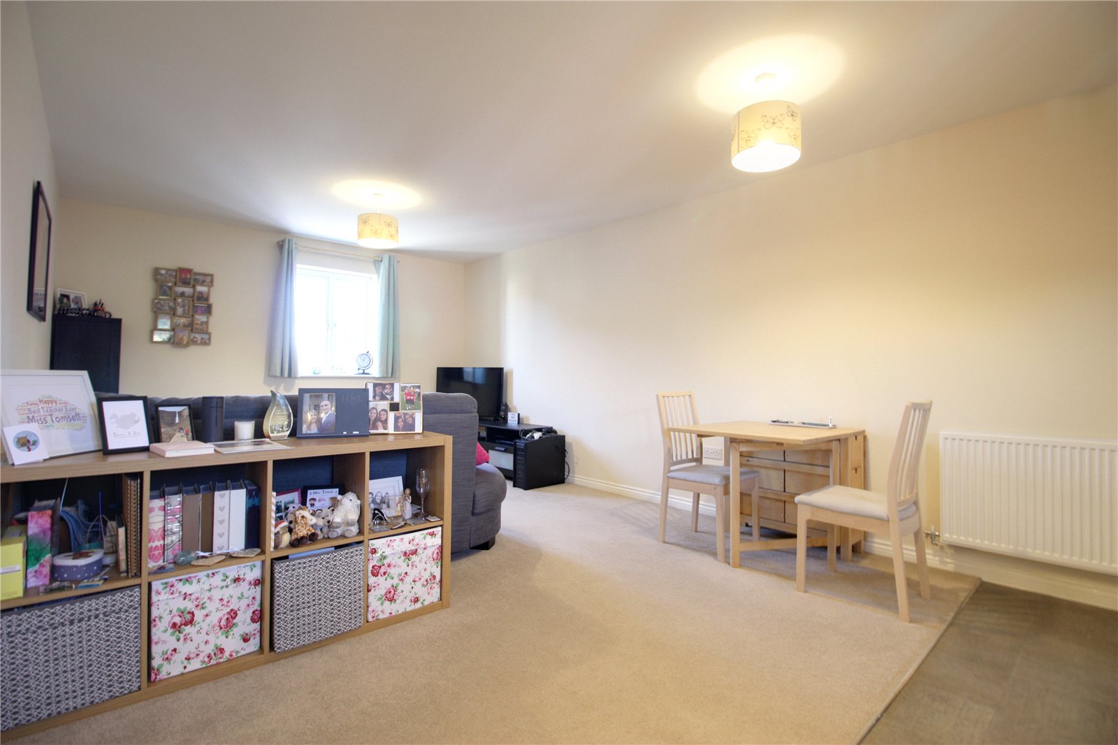 2 bedroom Flat for sale in Woodley, Reading